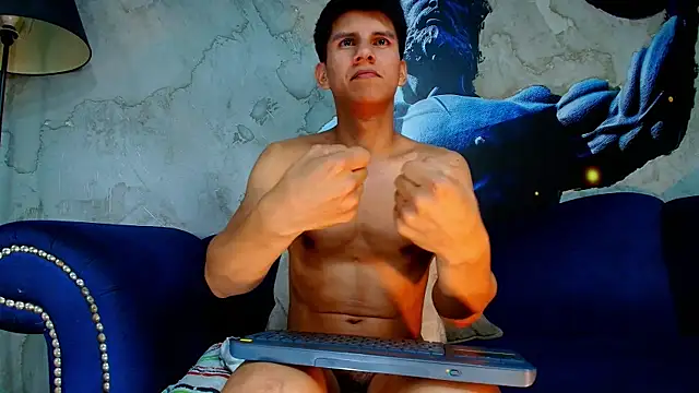 Snapshot of Atlas_desire chatting on 01-14-26, 03:50 Atlas desire online show from 01-14-26, 03:50