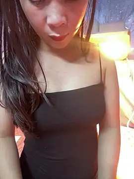 Snapshot of -Suka-a chatting on 02-09-26, 08:13 -Suka-a online show from 02-09-26, 08:13