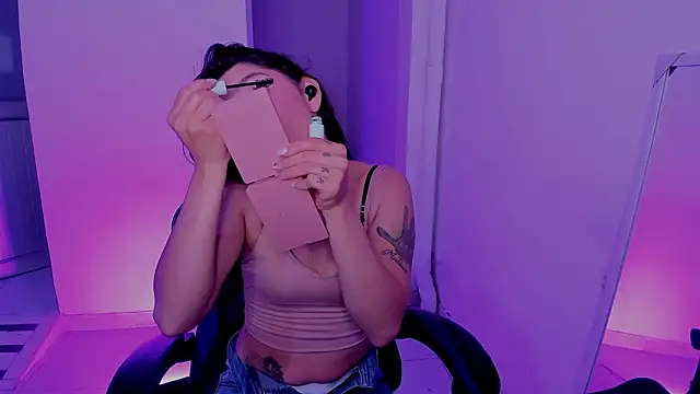 Snapshot of Nathasha_bdsm_ chatting on 02-23-26, 01:08 Nathasha bdsm online show from 02-23-26, 01:08