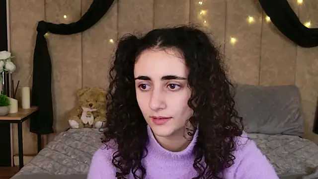 Snapshot of Susan_Fors chatting on 02-26-26, 05:28 Susan Fors online show from 02-26-26, 05:28