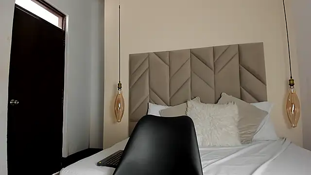 LoganGreys online show from 02-14-26, 08:49