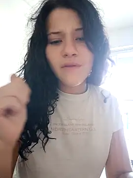 mmelit4 online show from 02-08-26, 05:05