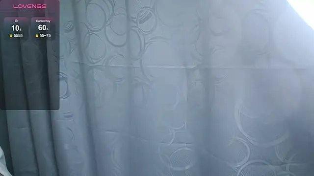 Snapshot of FoxySmile chatting on 01-10-26, 11:56 FoxySmile online show from 01-10-26, 11:56