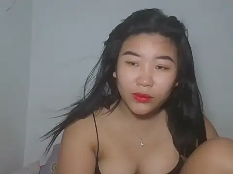 Snapshot of Zyeiii chatting on 02-22-26, 05:33 Zyeiii online show from 02-22-26, 05:33