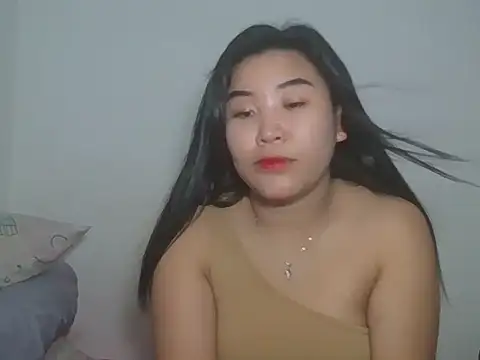 Snapshot of Zyeiii chatting on 02-27-26, 03:45 Zyeiii online show from 02-27-26, 03:45