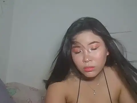 Snapshot of Zyeiii chatting on 02-28-26, 06:14 Zyeiii online show from 02-28-26, 06:14