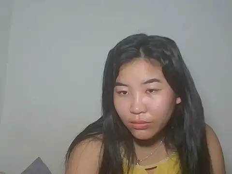 Zyeiii online show from 03-25-26, 09:21