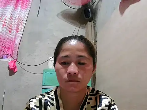 lovelyxxx88 online show from 04-08-26, 11:43