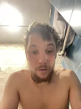 Snapshot of Dildogang chatting on 02-28-26, 12:33 Dildogang online show from 02-28-26, 12:33