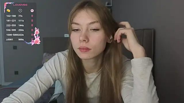 Snapshot of LindyUnderkoffler chatting on 02-14-26, 11:18 LindyUnderkoffler online show from 02-14-26, 11:18