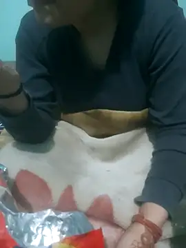 Lovebird2006 online show from 01-11-26, 04:56