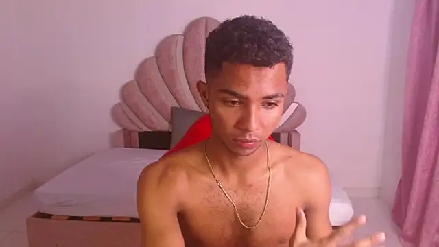 Enzo fox77 online show from 01-12-26, 11:37