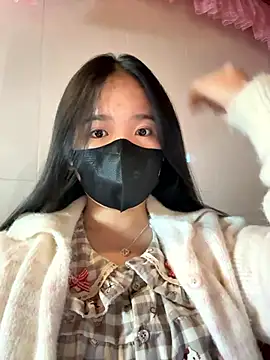 Snapshot of Gwen879 chatting on 01-10-26, 01:40 Gwen879 online show from 01-10-26, 01:40