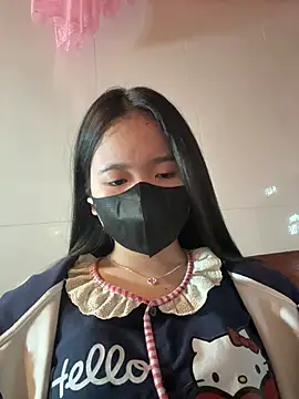 Snapshot of Gwen879 chatting on 01-14-26, 02:39 Gwen879 online show from 01-14-26, 02:39