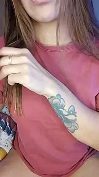 Snapshot of Nare-25 chatting on 02-08-26, 10:35 Nare-25 online show from 02-08-26, 10:35