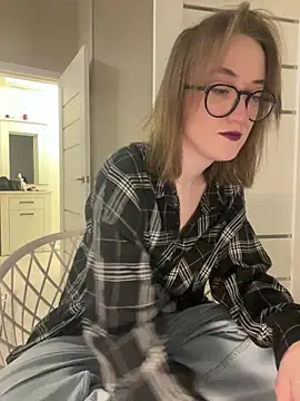 Persephone Kore online show from 01-15-26, 07:17