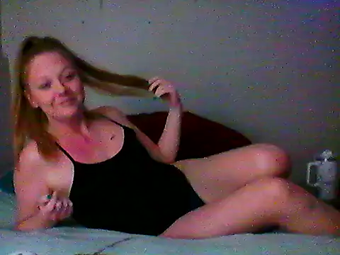 tinytiff33 online show from 01-14-26, 02:17