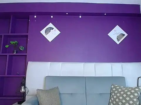 Snapshot of MEGHAN-QUEEN chatting on 01-14-26, 04:29 MEGHAN-QUEEN online show from 01-14-26, 04:29