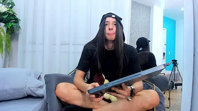 ViictoriiaSaenz online show from 02-20-26, 03:47