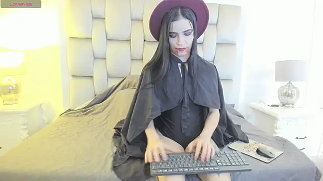 kimberly colle7 online show from 02-15-26, 07:43