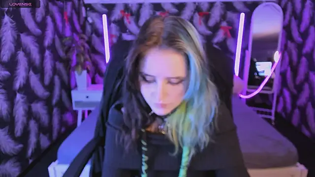 Snapshot of RubyMyst chatting on 01-31-26, 08:29 RubyMyst online show from 01-31-26, 08:29