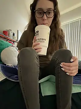 Snapshot of julia4thewin chatting on 03-04-26, 09:10 julia4thewin online show from 03-04-26, 09:10