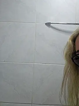 Snapshot of bellafortune69 chatting on 08-03-26, 05:17 bellafortune69 online show from 08-03-26, 05:17