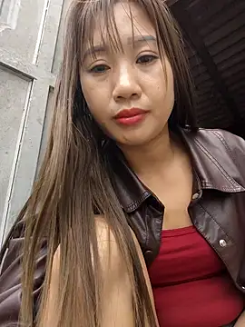 apple0011 online show from 02-26-26, 04:00