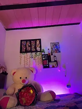 Snapshot of Carita_traviesa4 chatting on 08-05-26, 01:41 Carita traviesa4 online show from 08-05-26, 01:41