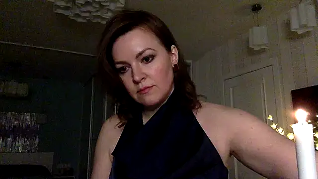 Snapshot of Ivoryne chatting on 02-26-26, 05:56 Ivoryne online show from 02-26-26, 05:56