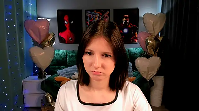 Snapshot of KikaOsterman chatting on 02-28-26, 06:36 KikaOsterman online show from 02-28-26, 06:36