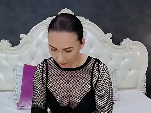 VeraNoir online show from 01-15-26, 08:52