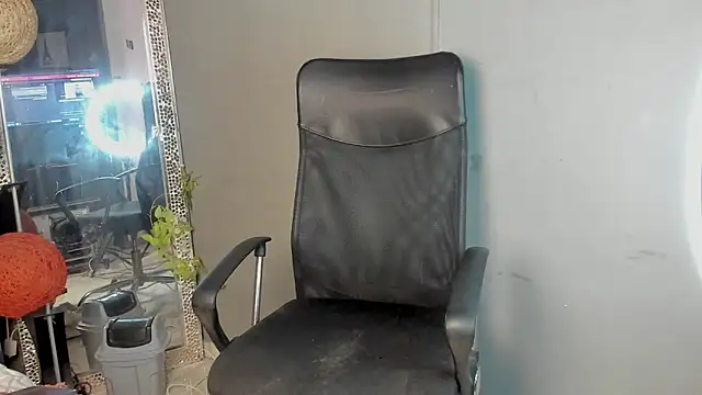 dylaans19 online show from 02-11-26, 02:33