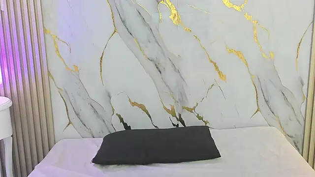 LaxiZoe online show from 03-03-26, 08:59