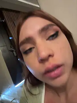 Snapshot of miia_stonne chatting on 01-14-26, 03:17 miia stonne online show from 01-14-26, 03:17