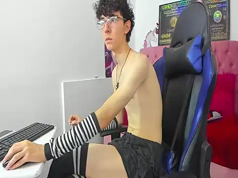 Syriussz online show from 01-13-26, 07:41