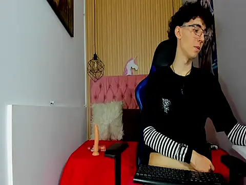 Syriussz online show from 02-13-26, 07:32