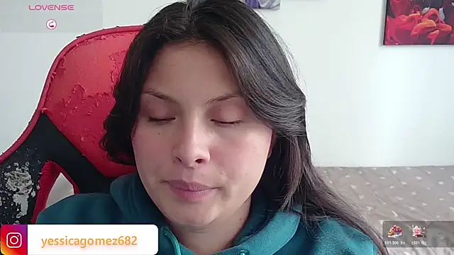 Snapshot of yessica_gomez01 chatting on 01-14-26, 08:47 yessica gomez01 online show from 01-14-26, 08:47