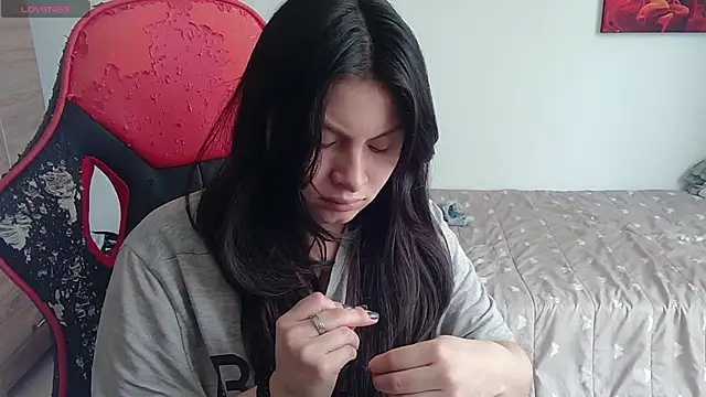 Snapshot of yessica_gomez01 chatting on 01-15-26, 03:05 yessica gomez01 online show from 01-15-26, 03:05