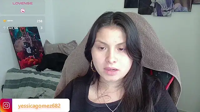 yessica gomez01 online show from 02-15-26, 10:39
