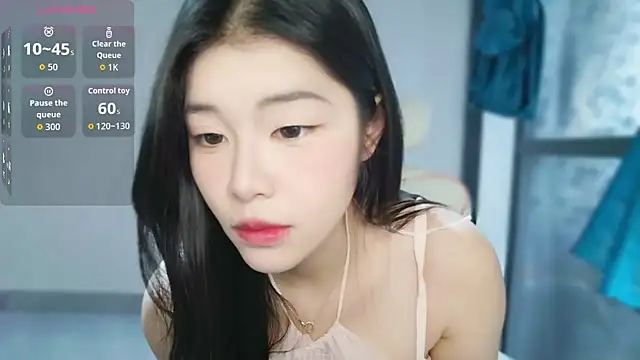 -XiaoYu-777 online show from 02-06-26, 07:34