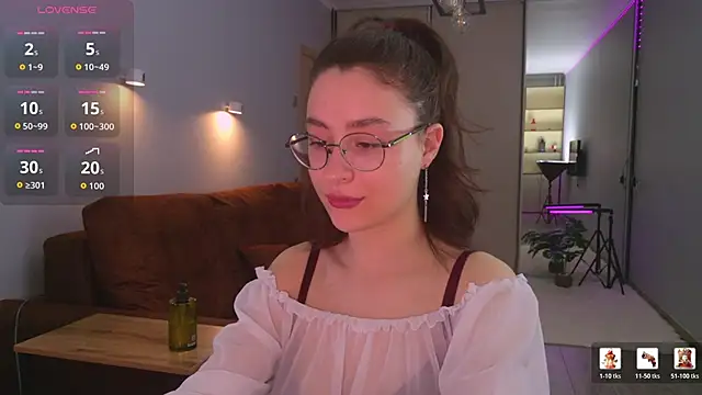 classy     online show from 03-26-26, 01:17