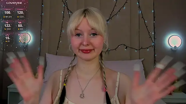 AdeleSilvy online show from 01-15-26, 01:54