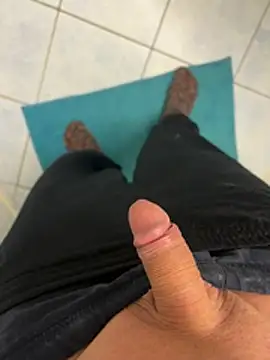 Snapshot of Hamsterdich chatting on 02-05-26, 08:02 Hamsterdich online show from 02-05-26, 08:02