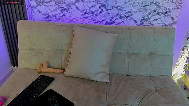 Snapshot of soffi_joness23 chatting on 02-28-26, 07:15 soffi joness23 online show from 02-28-26, 07:15