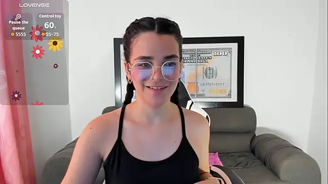 LucianaMoreau online show from 03-19-26, 09:41