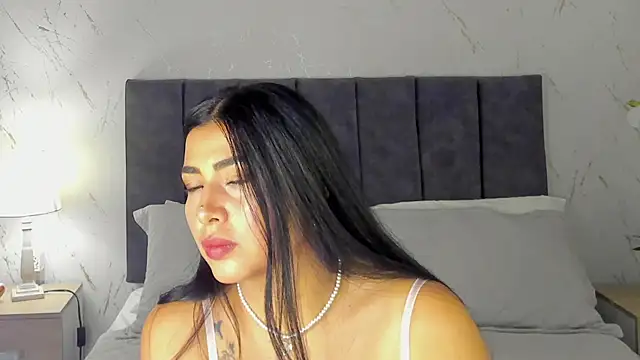 Antonella Coruso online show from 02-17-26, 08:48