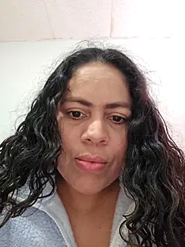  Zhamira online show from 02-06-26, 03:59