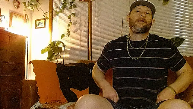 marcus graves 13 online show from 03-08-26, 04:16