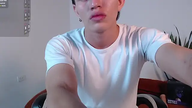 Snapshot of DarrenColleen chatting on 02-21-26, 11:50 DarrenColleen online show from 02-21-26, 11:50